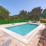 Tomato Villa