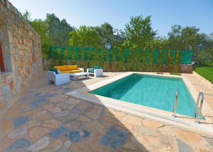 Villa Tomato