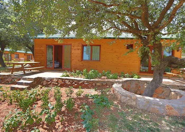 Villa Tomato