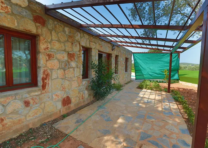 Tomato Villa *
